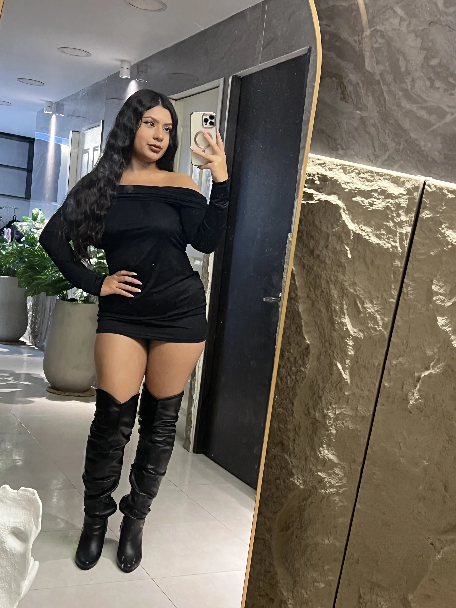 XXX Porn Photo of Nude Gia_ch 34