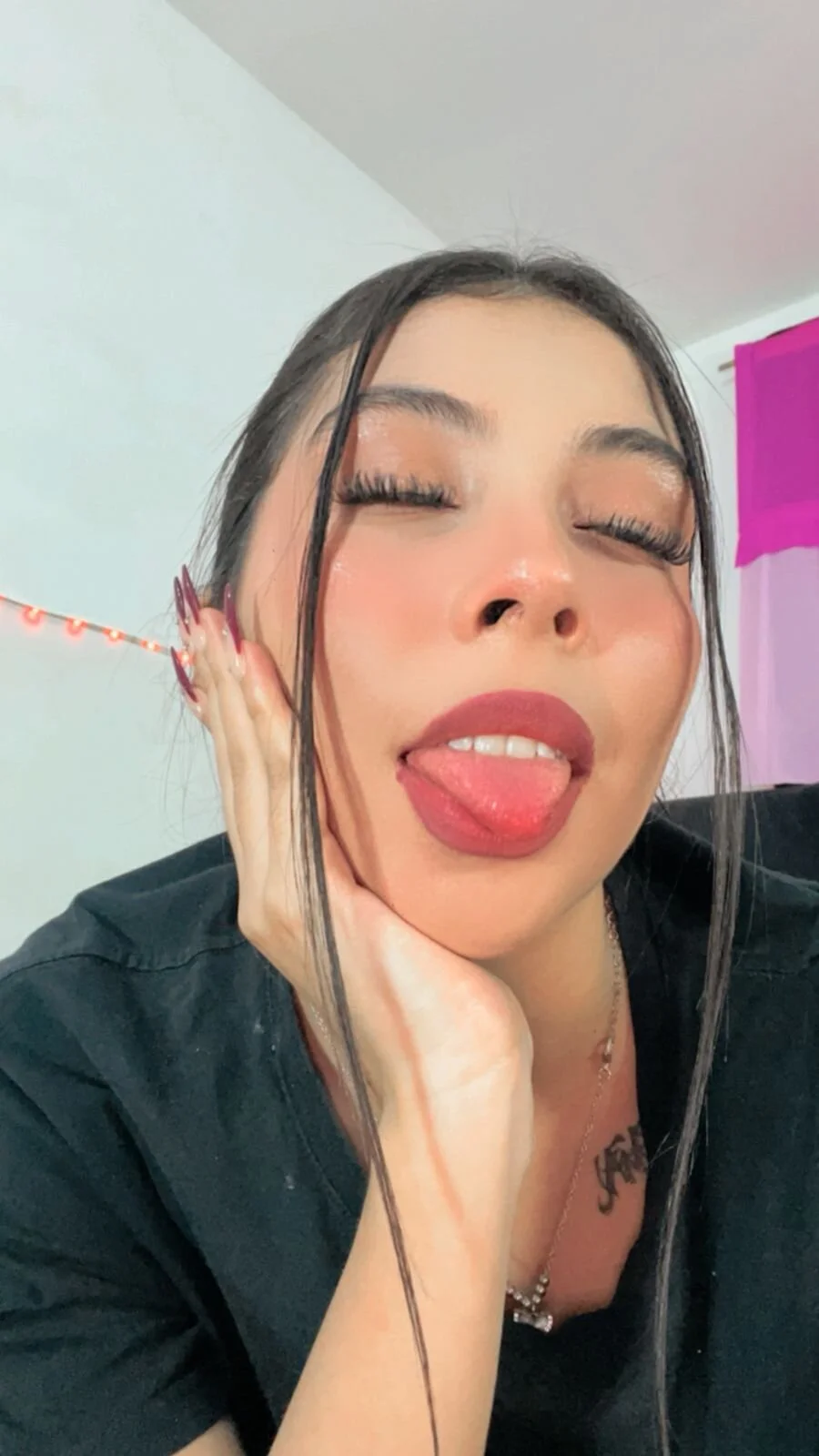 XXX Porn Photo of Nude mya_pariis 10