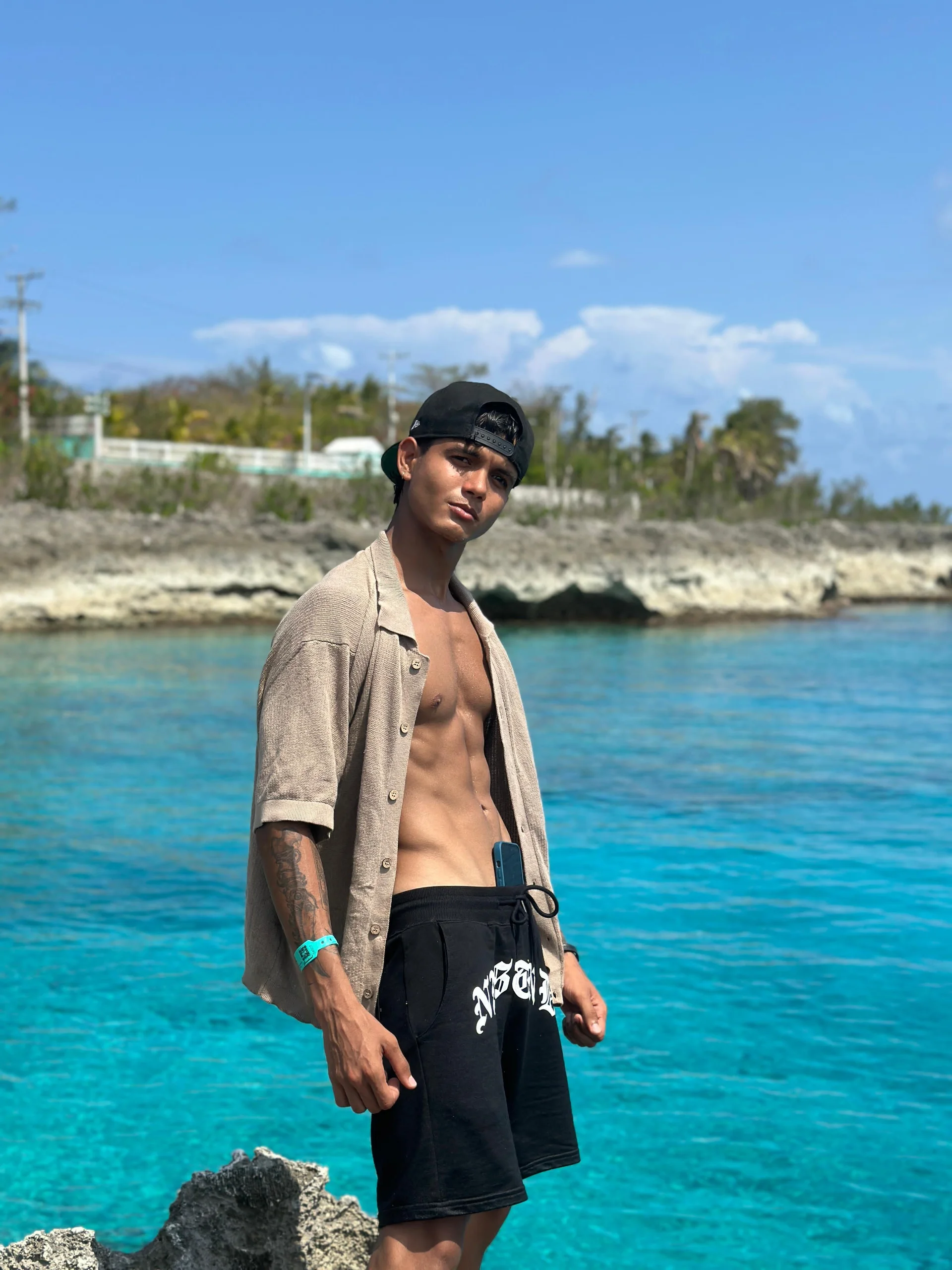 XXX Porn Photo of Nude Paradise_boy_s 3