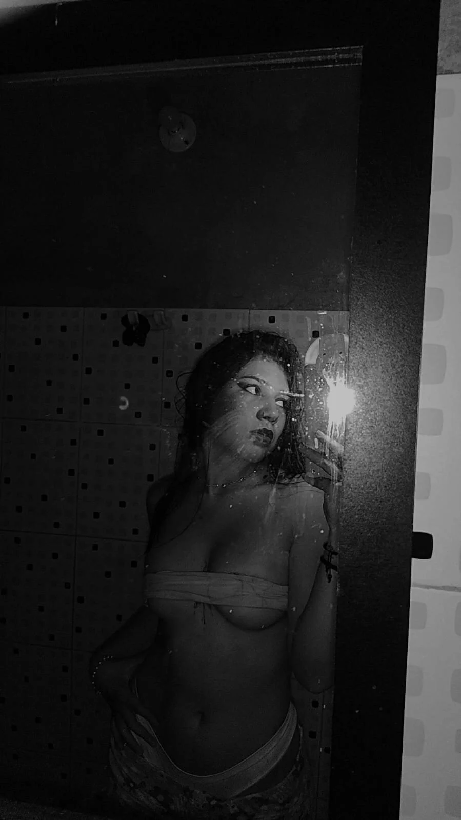 XXX Porn Photo of Nude ilayra_smith 2