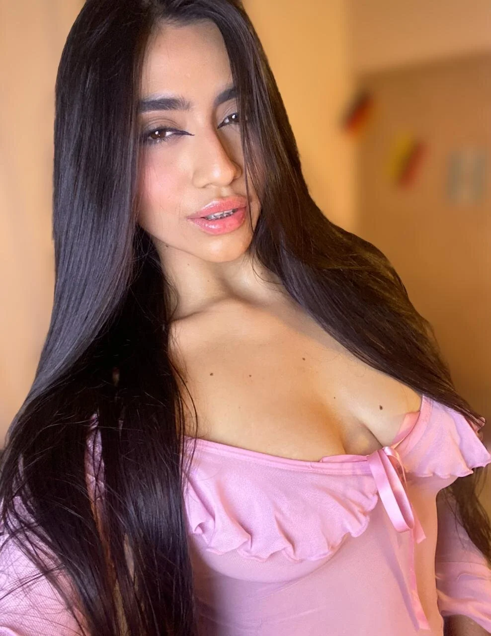 XXX Porn Photo of Nude miah_luv 21