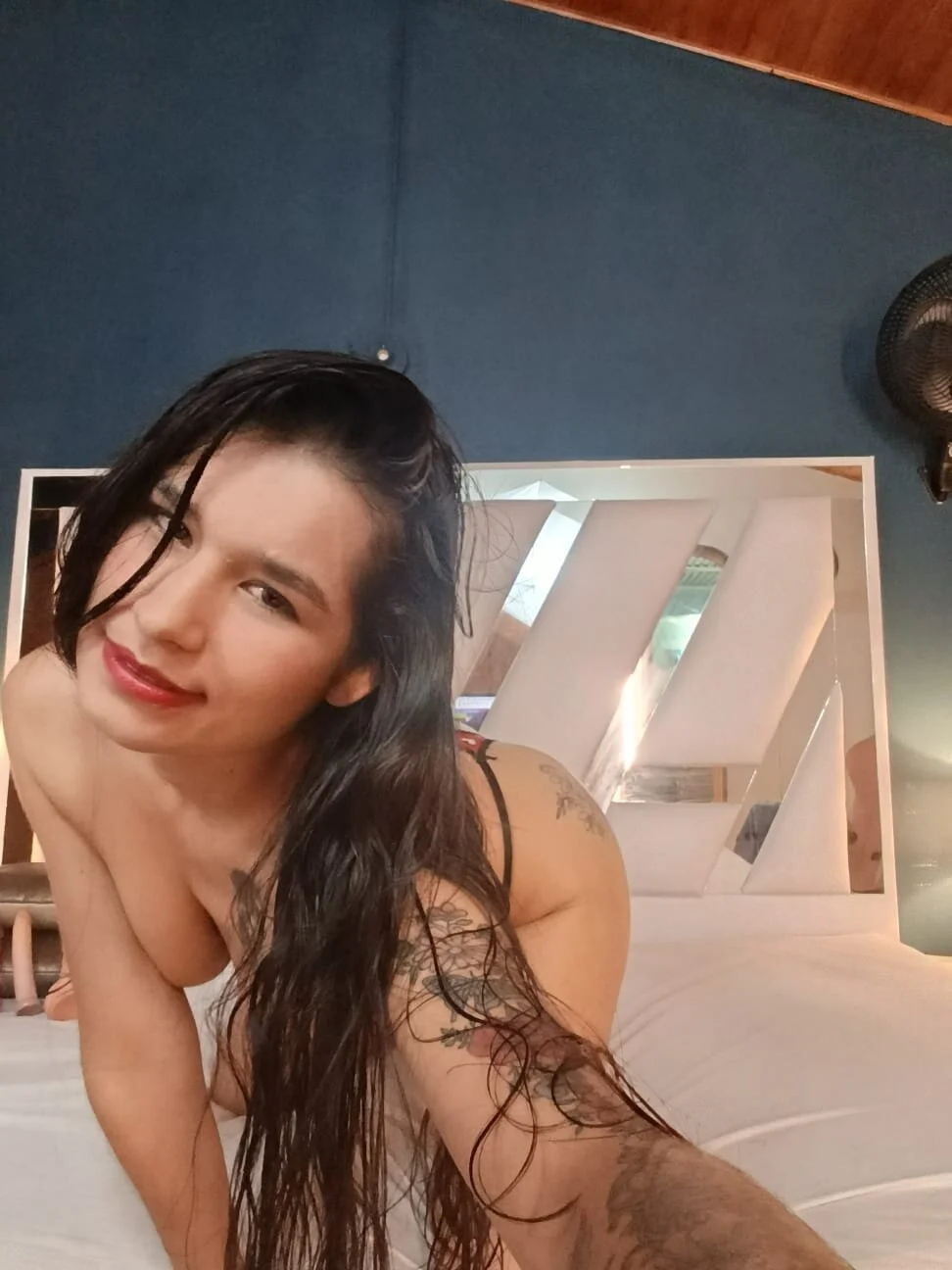 XXX Porn Photo of Nude Mia_King_ 4