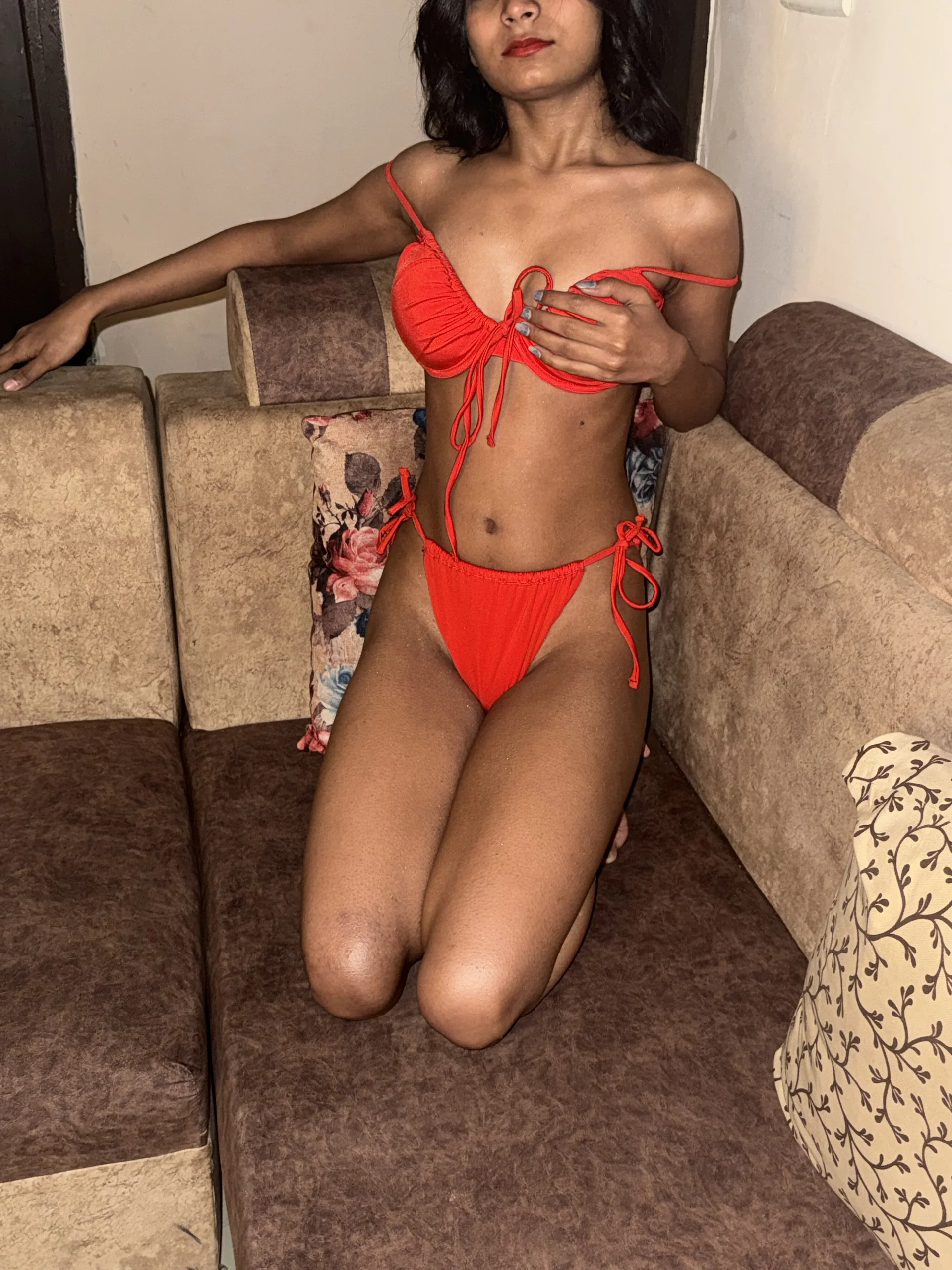 XXX Porn Photo of Nude Virgin_Aisha 2