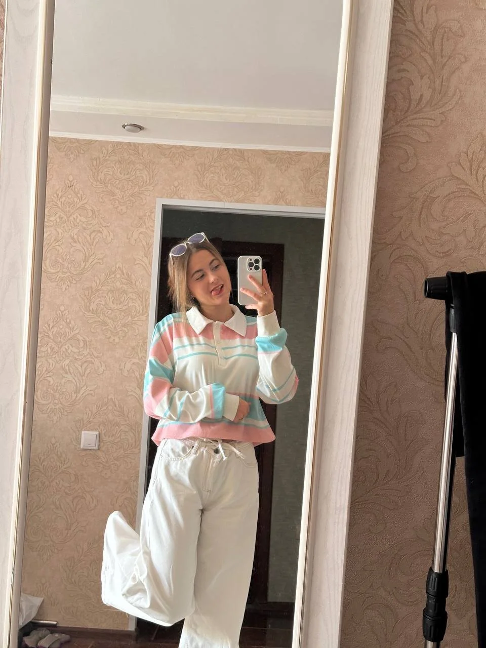 XXX Porn Photo of Nude CarolannMirjah 57