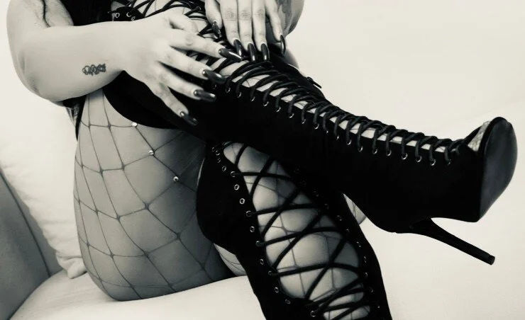 XXX Porn Photo of Nude miss_scarletm 3