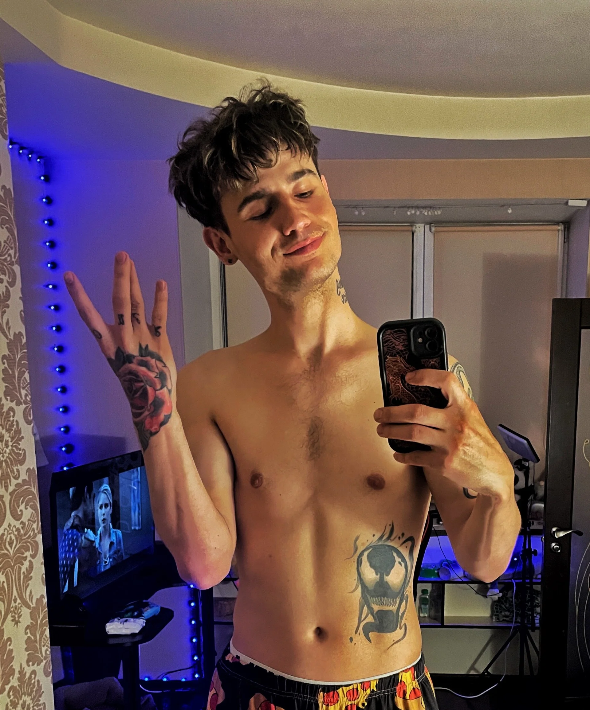 XXX Porn Photo of Nude Mike_severi2 2