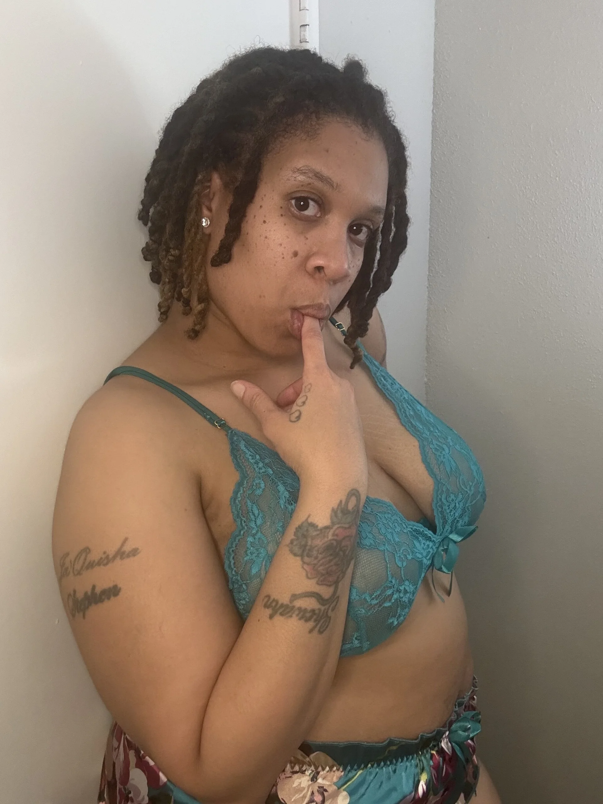 XXX Porn Photo of Nude SheCornbreadFed 4