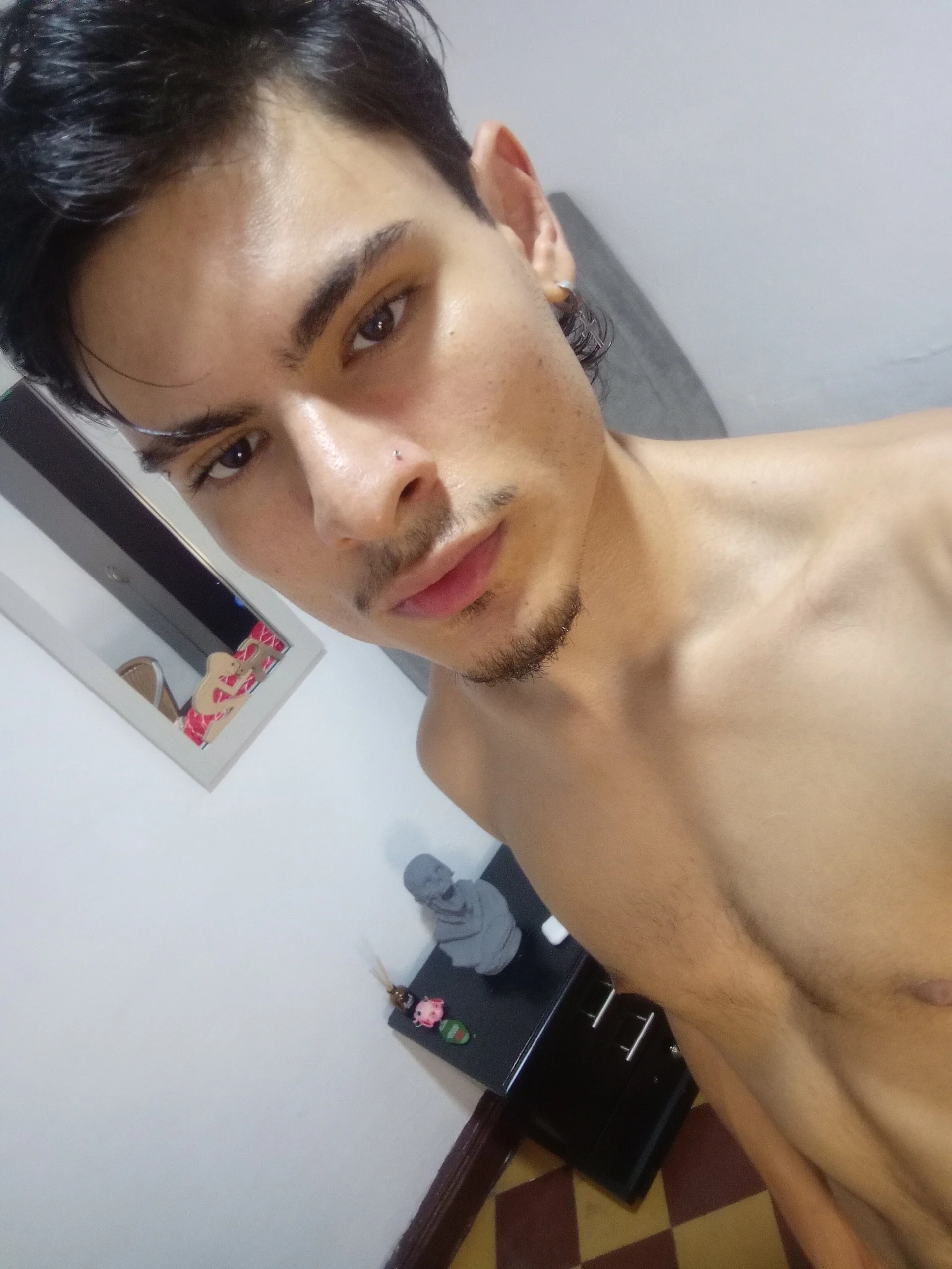 XXX Porn Photo of Nude omarcourtz1_ 1