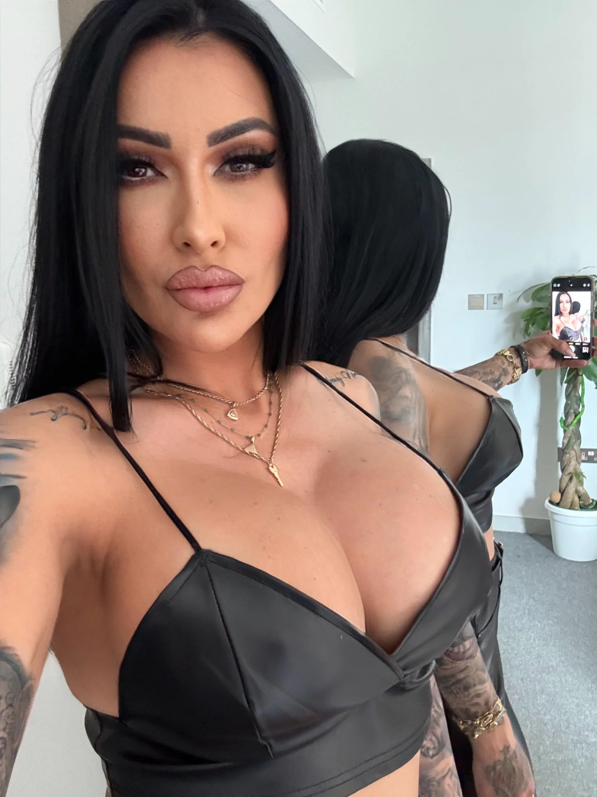 XXX Porn Photo of Nude Mistress-Kennya 35