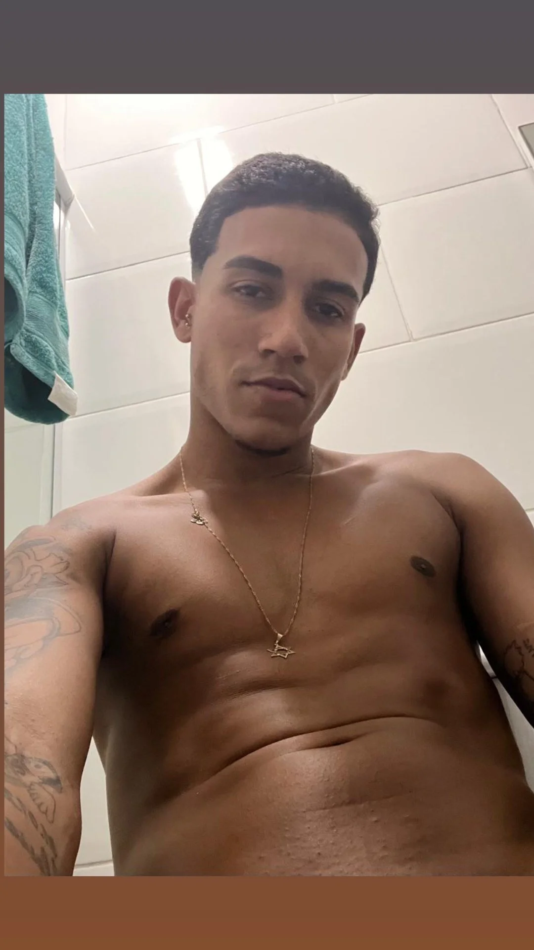 XXX Porn Photo of Nude gui_carioca7 4
