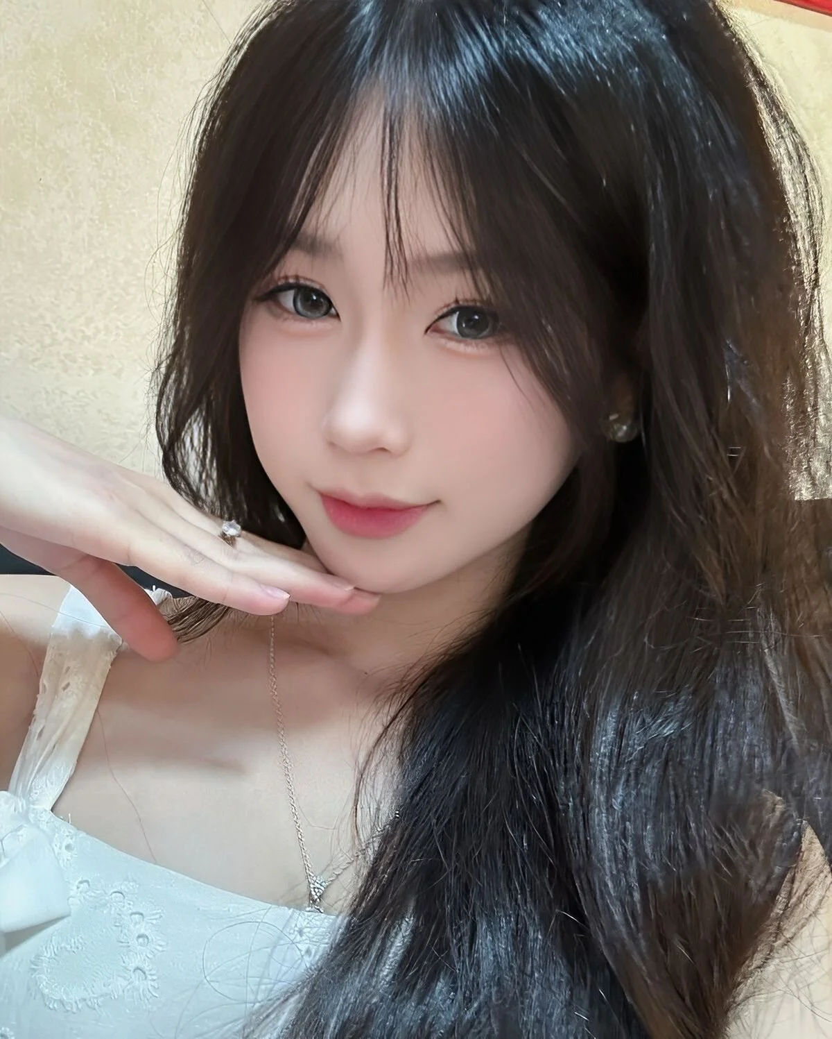 XXX Porn Photo of Nude Quynhxinh_bb 2