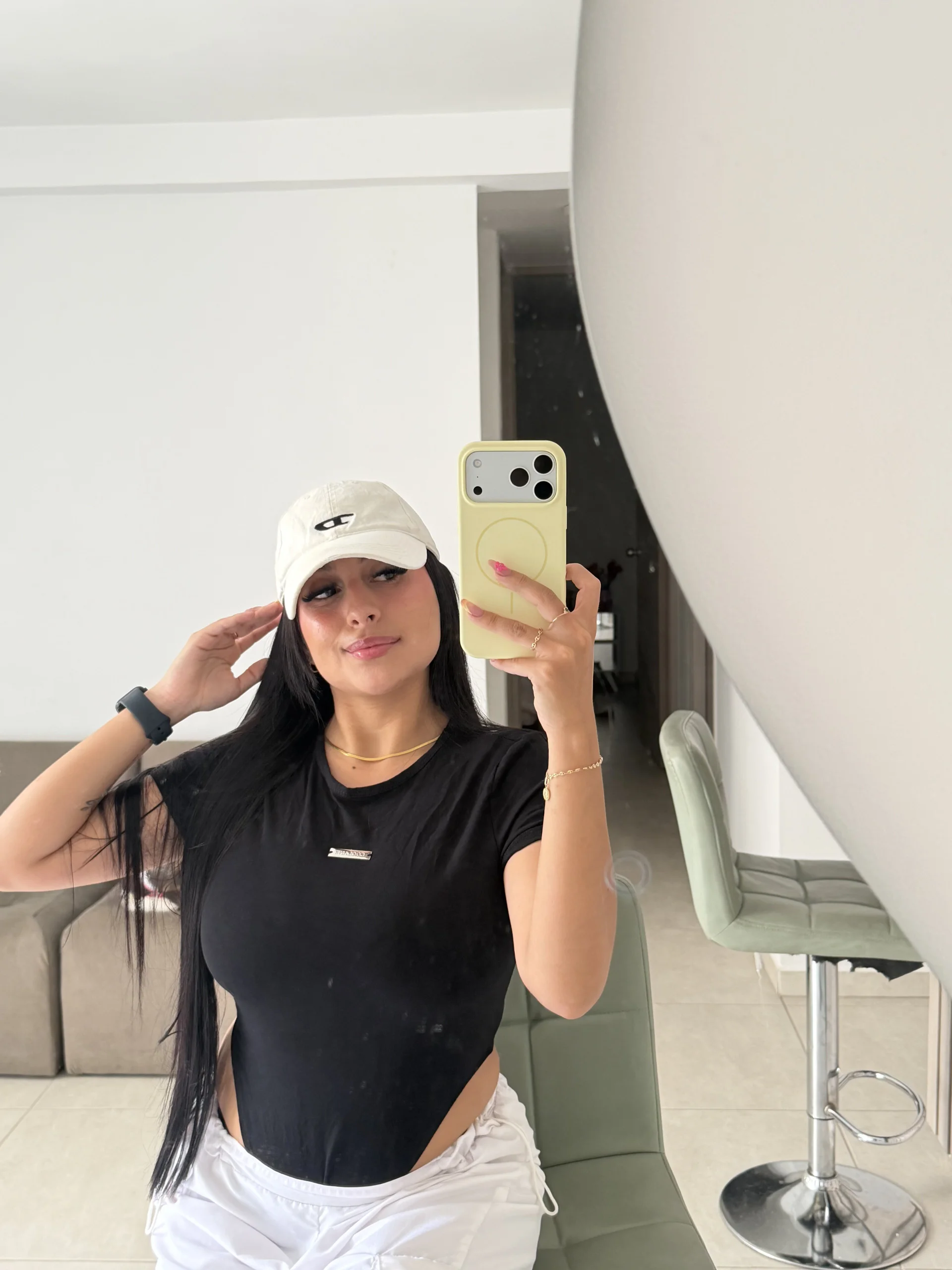 XXX Porn Photo of Nude Mia_arabs 3
