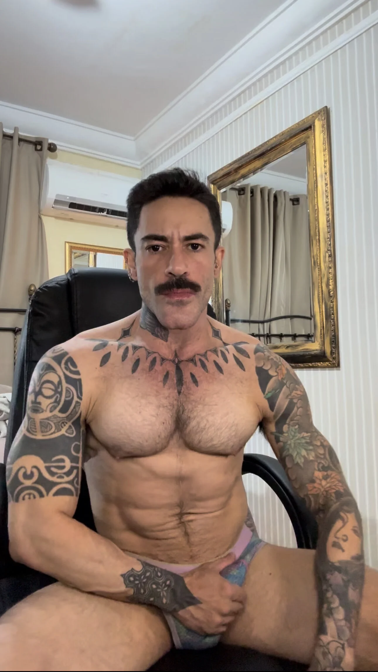 XXX Porn Photo of Nude kaimeloni 16