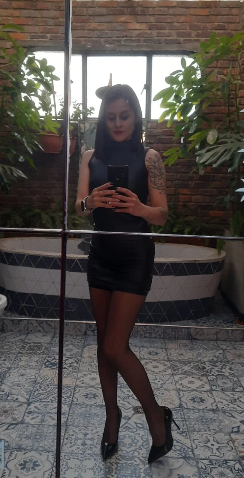 XXX Porn Photo of Nude Alice_milf_ 42