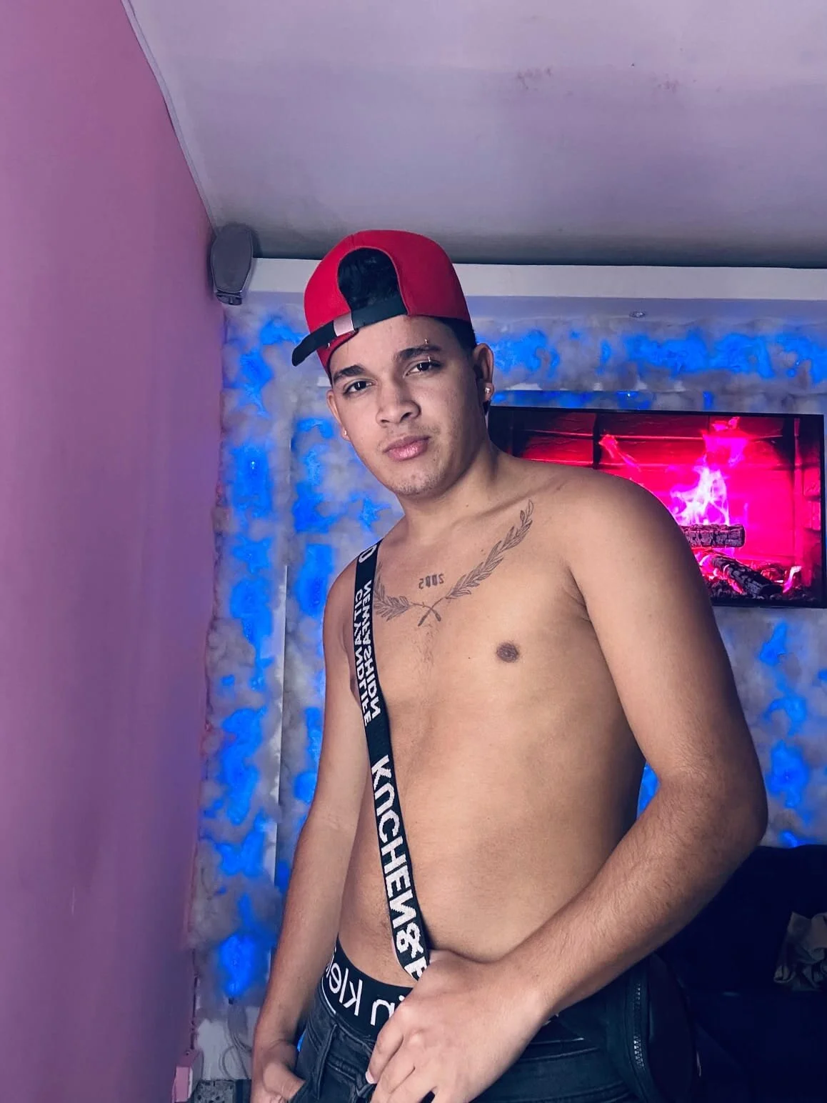 XXX Porn Photo of Nude Litle_Jhos 4