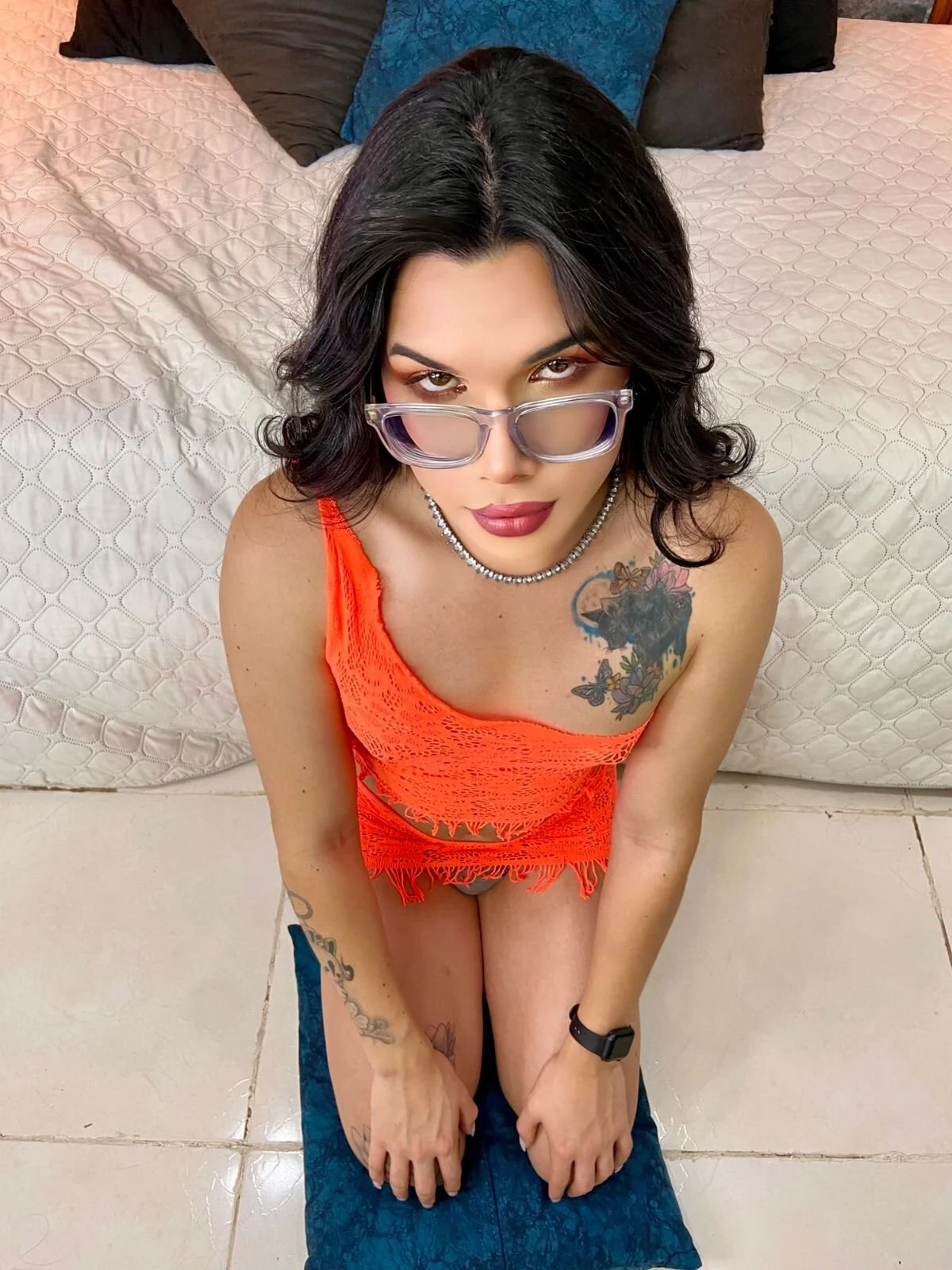 XXX Porn Photo of Nude Beverlydoll_ 3