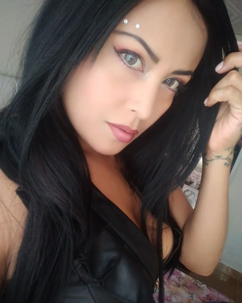 XXX Porn Photo of Nude Riley_Black 5