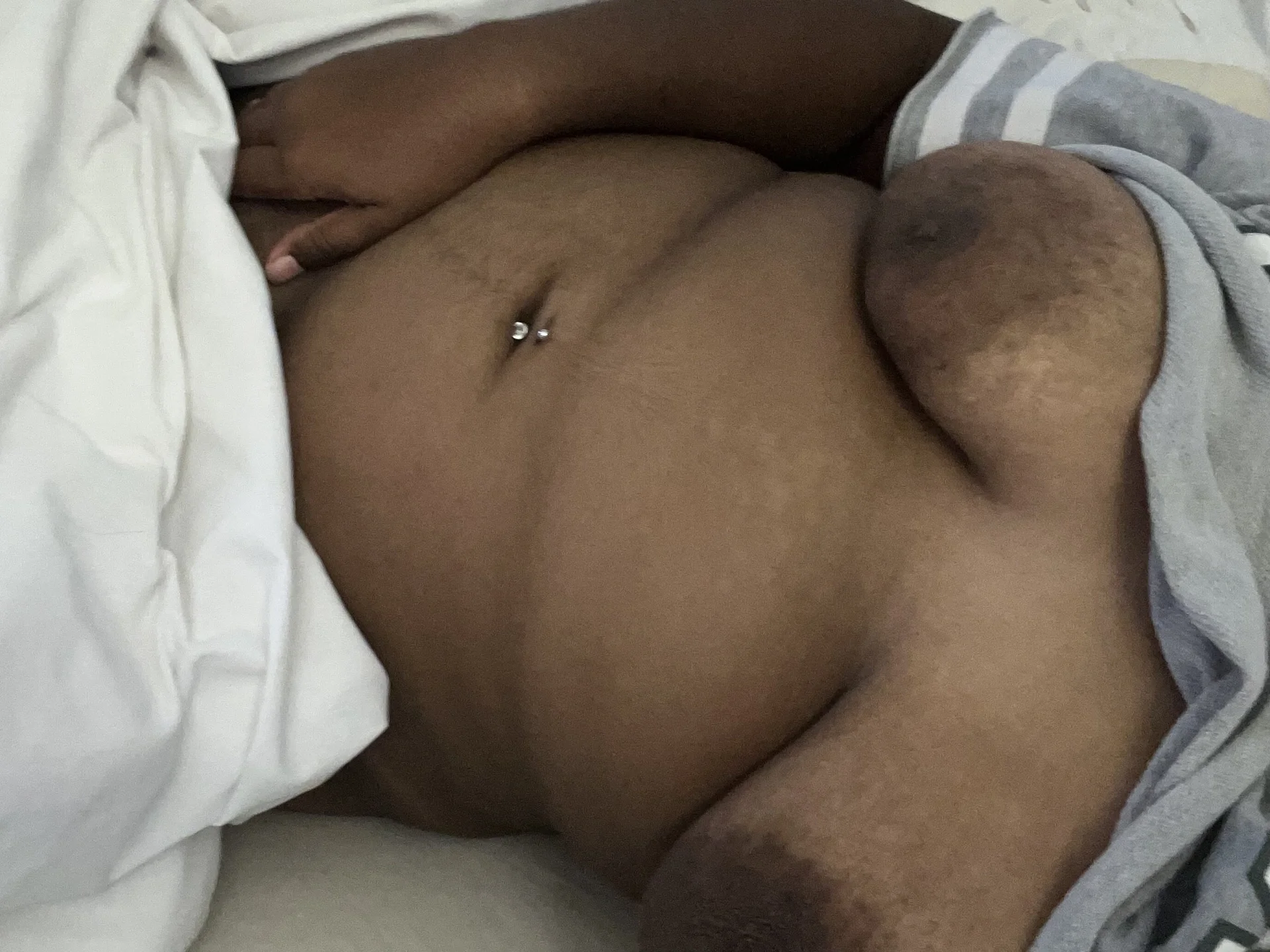 XXX Porn Photo of Nude Whimpering_Nymph 2