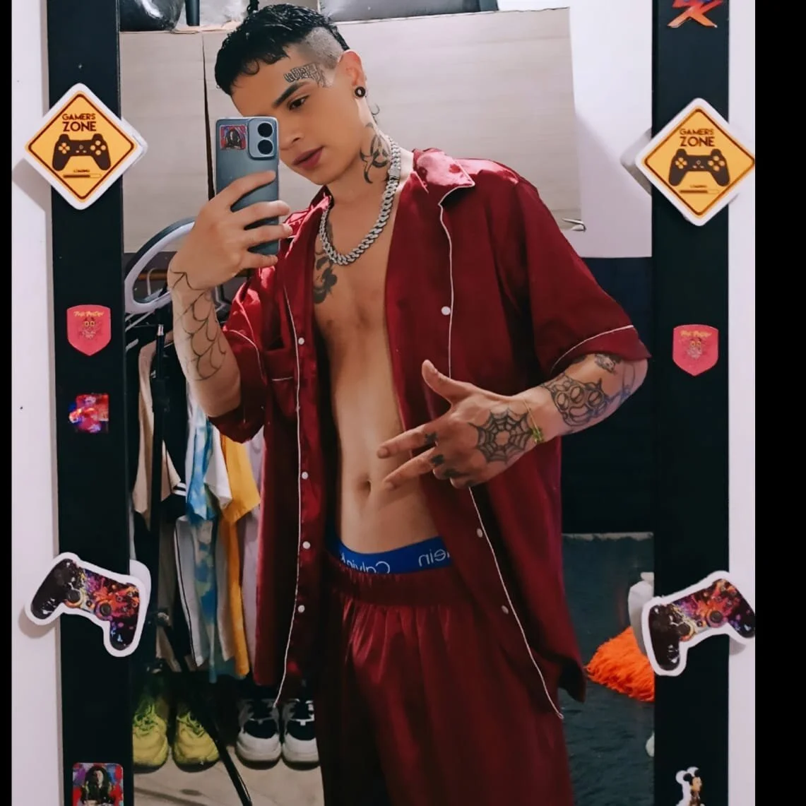 XXX Porn Photo of Nude alex_rockstar 3