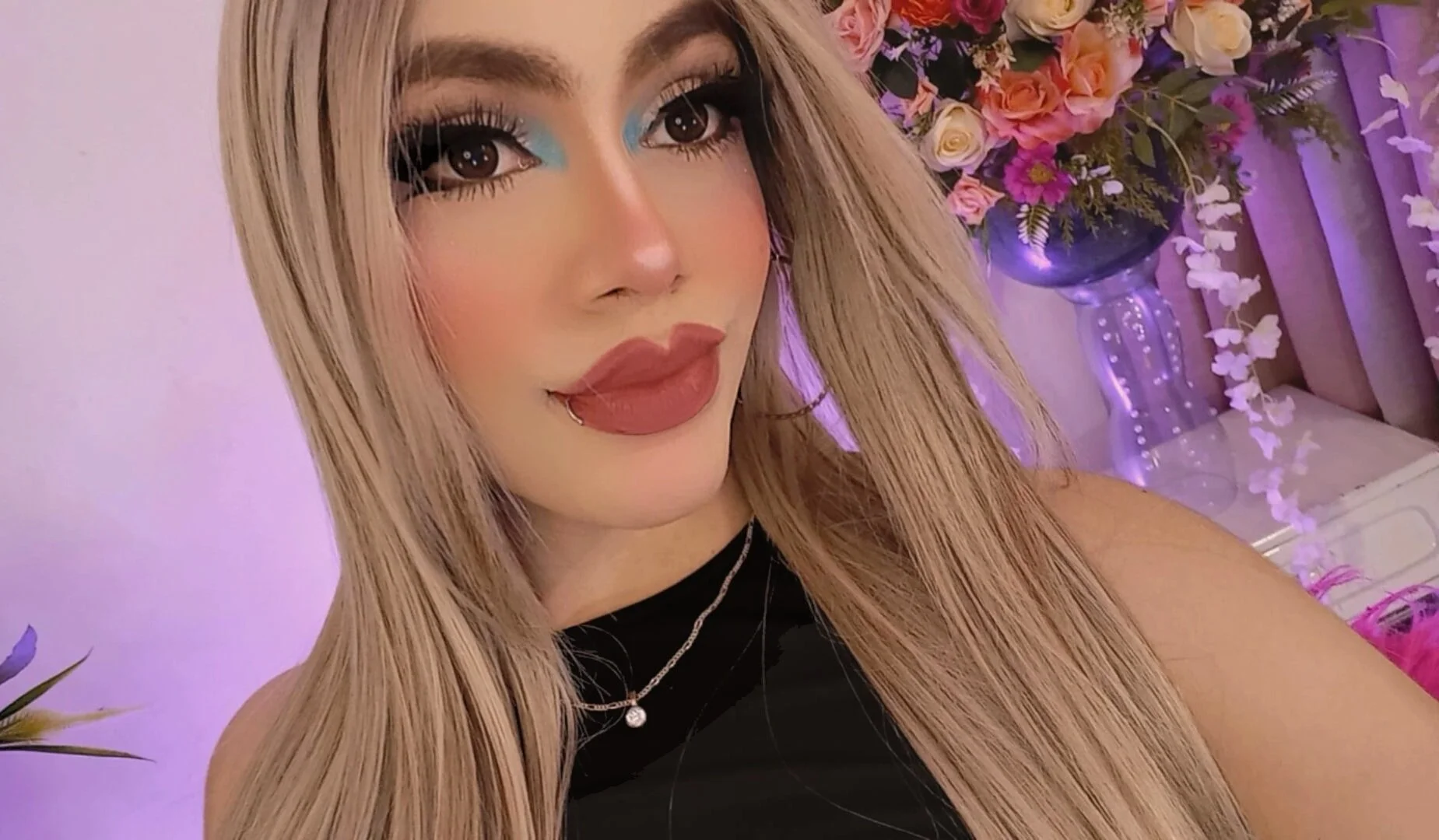 XXX Porn Photo of Nude Laurenn_evans 17