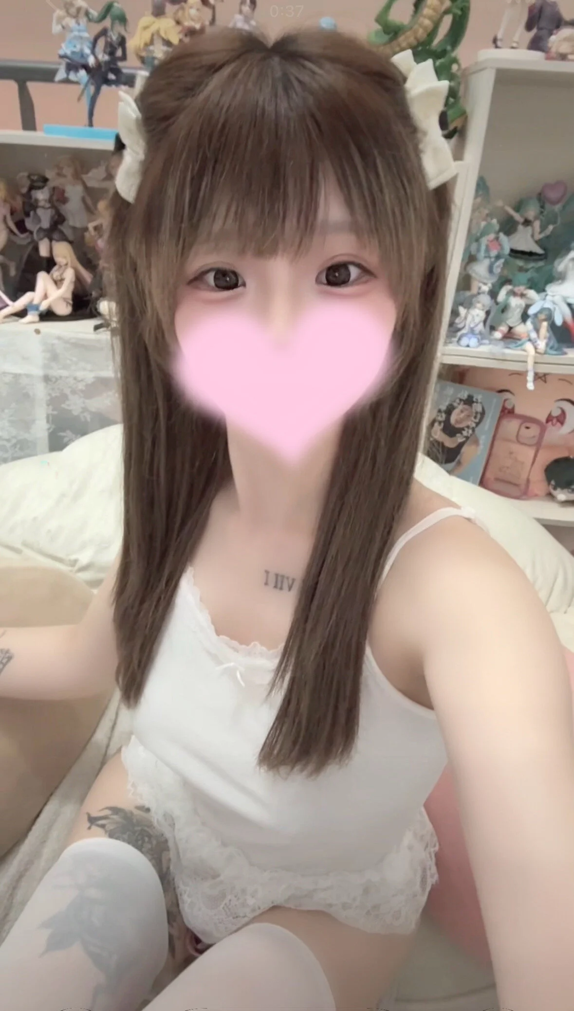 XXX Porn Photo of Nude hirunechandayo_ 4