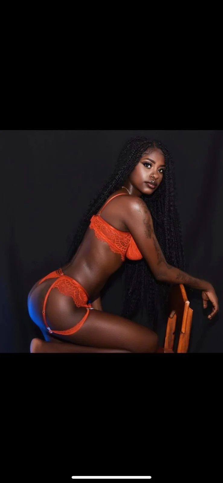 XXX Porn Photo of Nude karen_adamss 1