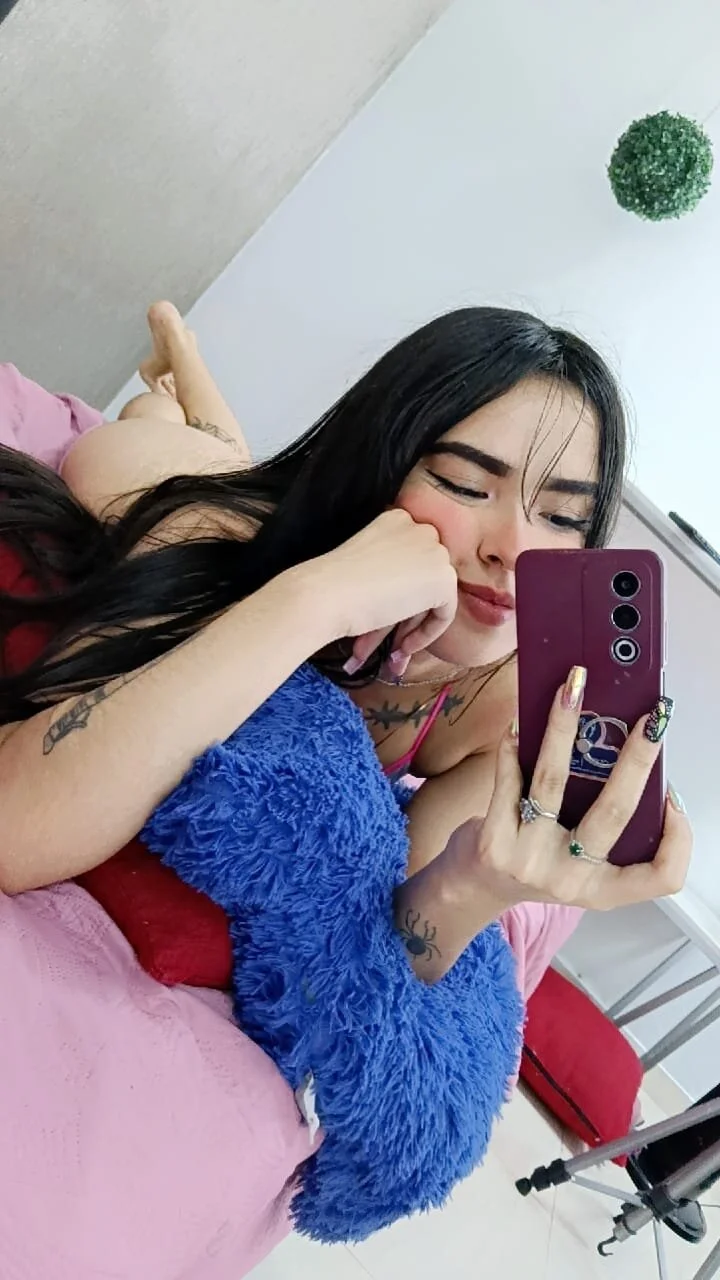XXX Porn Photo of Nude Cloeandtyfanny 43
