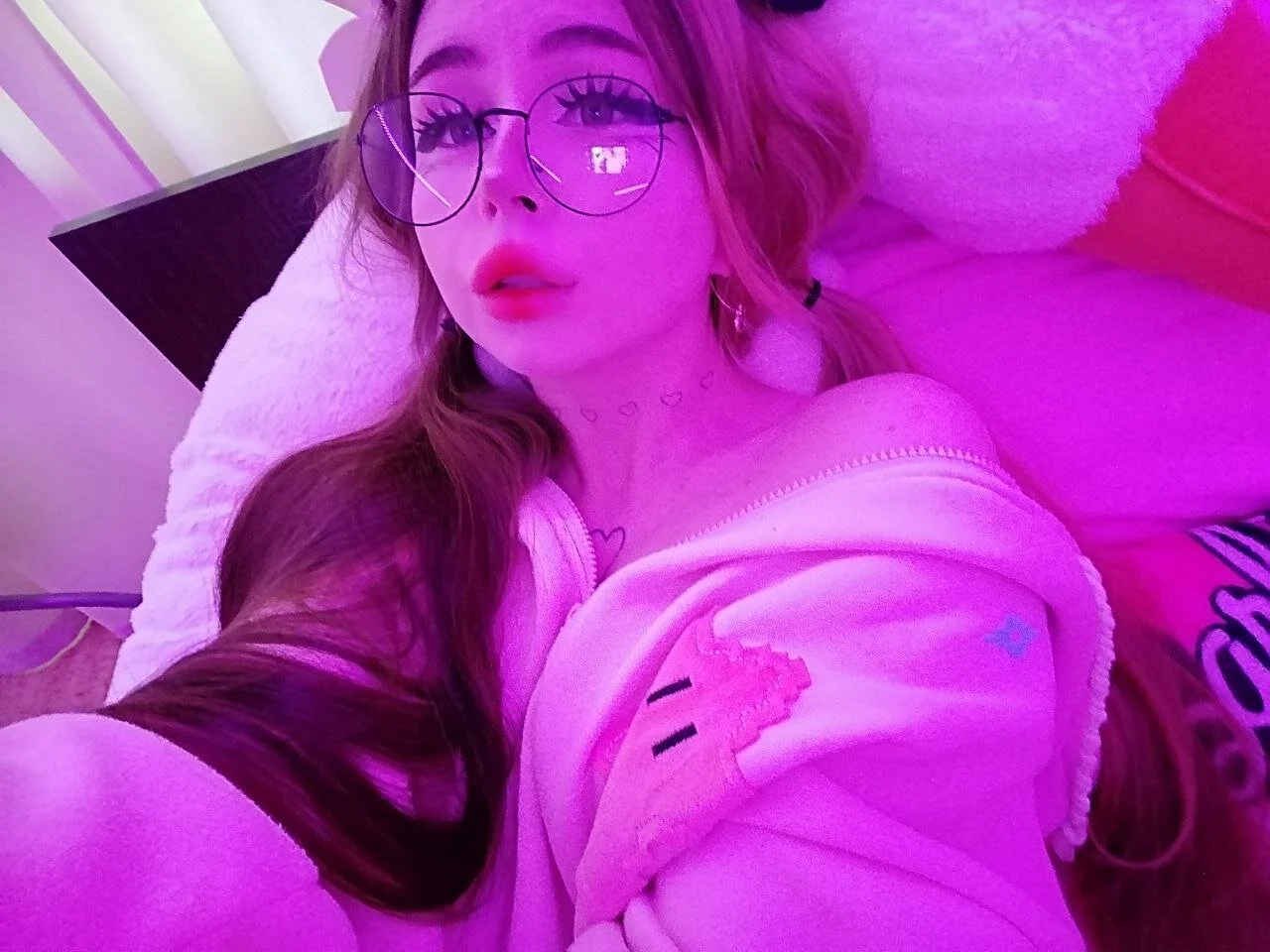 XXX Porn Photo of Nude suemeow 6