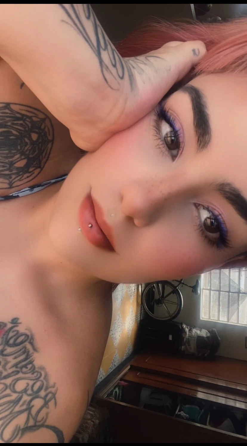 XXX Porn Photo of Nude name_less_lulu 40