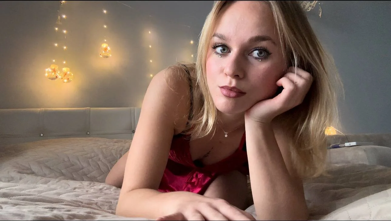 XXX Porn Photo of Nude Ellis_Blossom 23