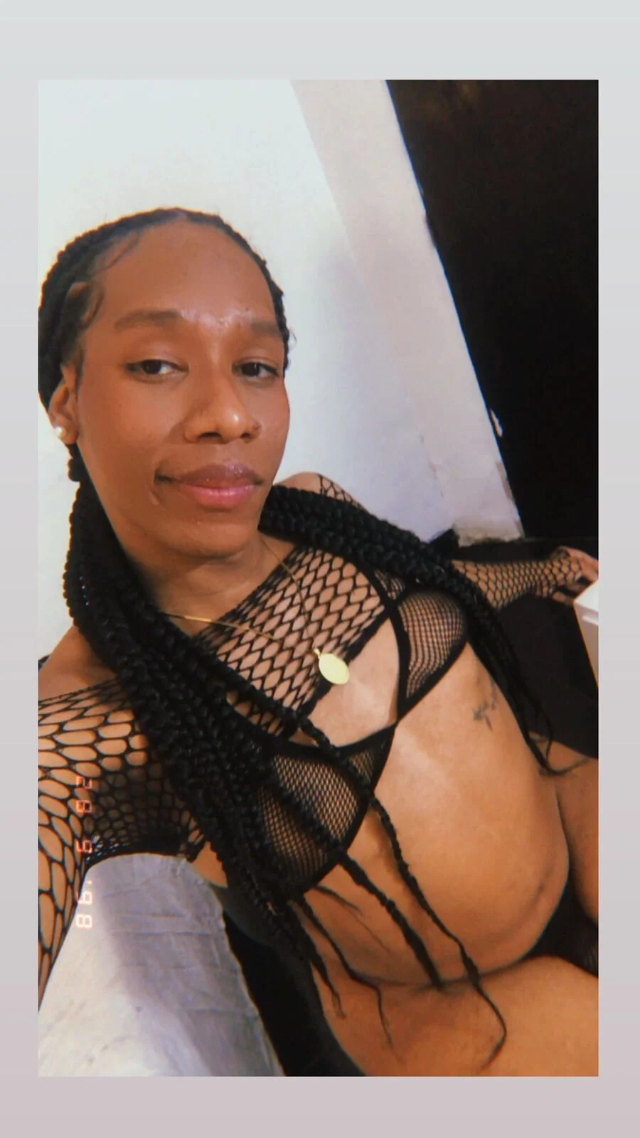 XXX Porn Photo of Nude amber_diior 51