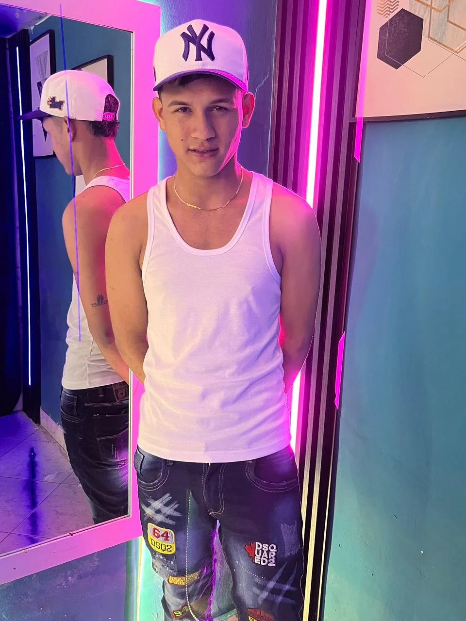 XXX Porn Photo of Nude Oficial_KingOfHeavens 43