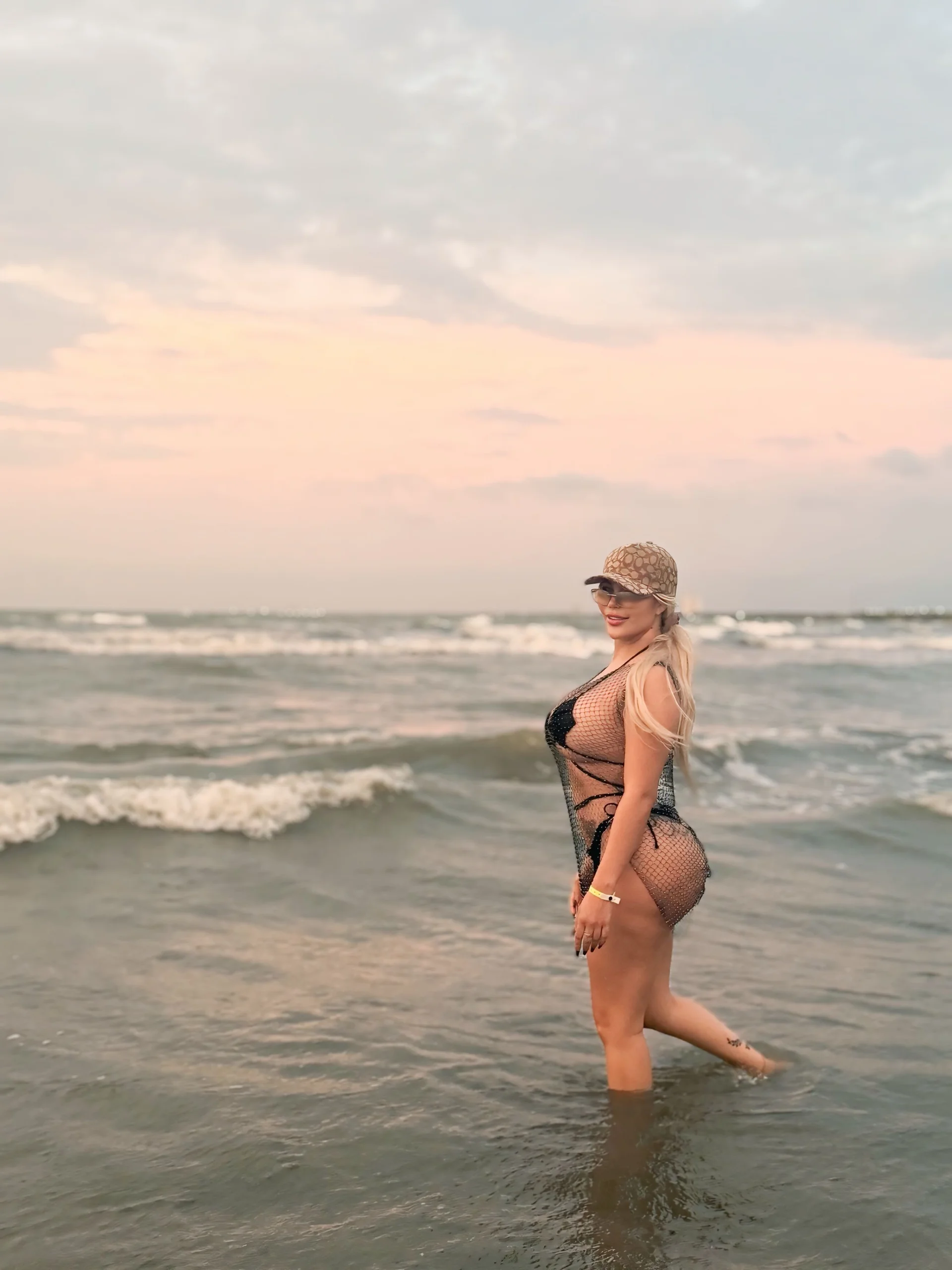XXX Porn Photo of Nude hope-daily 1