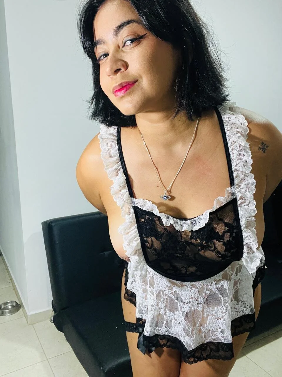 XXX Porn Photo of Nude miilaklum 20