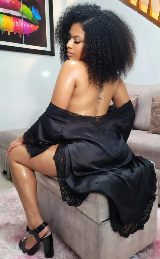 XXX Porn Photo of Nude tatianasquirthot 14