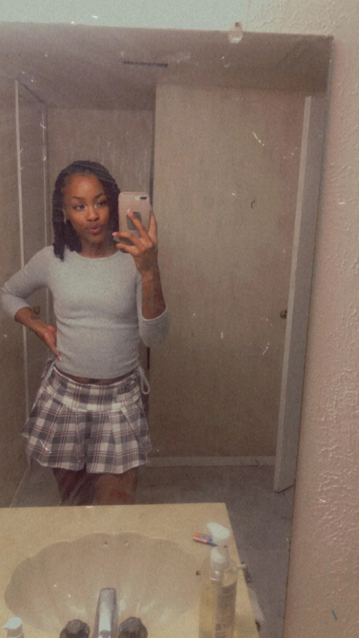 XXX Porn Photo of Nude brownskinnedb 7
