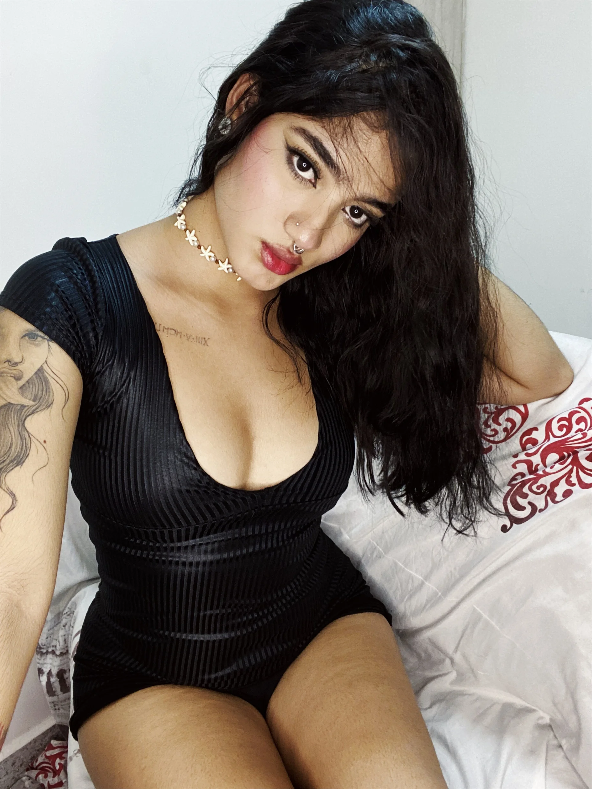 XXX Porn Photo of Nude charlotte_9999 15