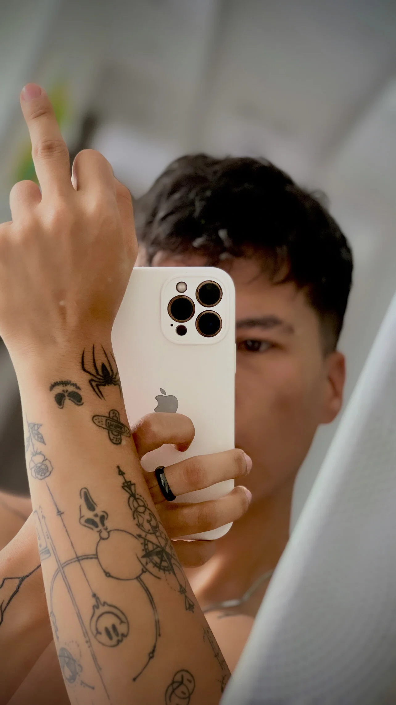 XXX Porn Photo of Nude Logan_smith1 16
