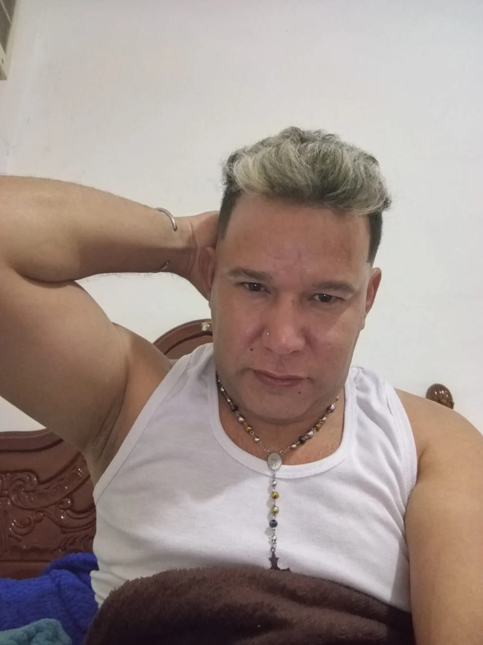 XXX Porn Photo of Nude Yonathansexual 4