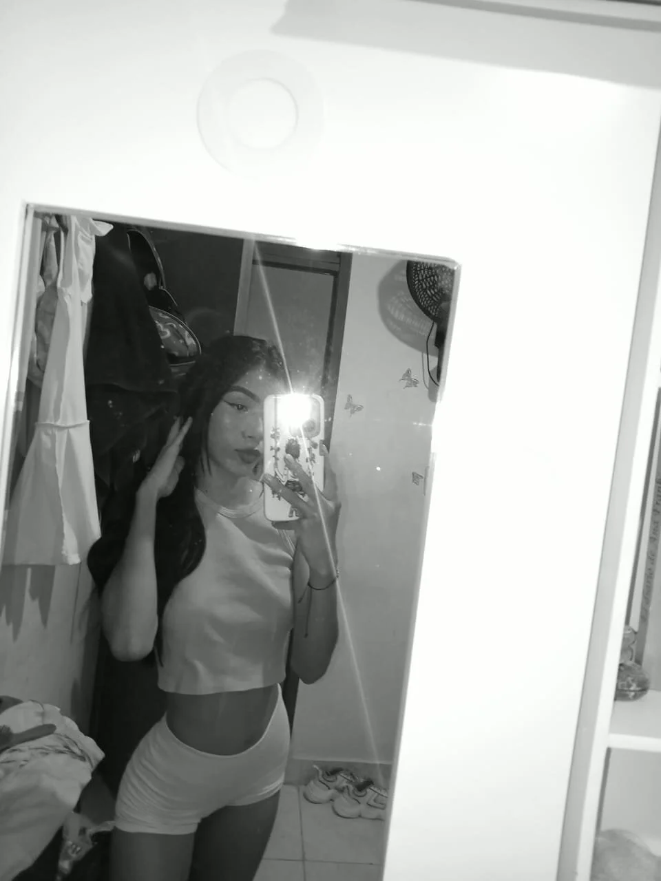 hotlittleones18