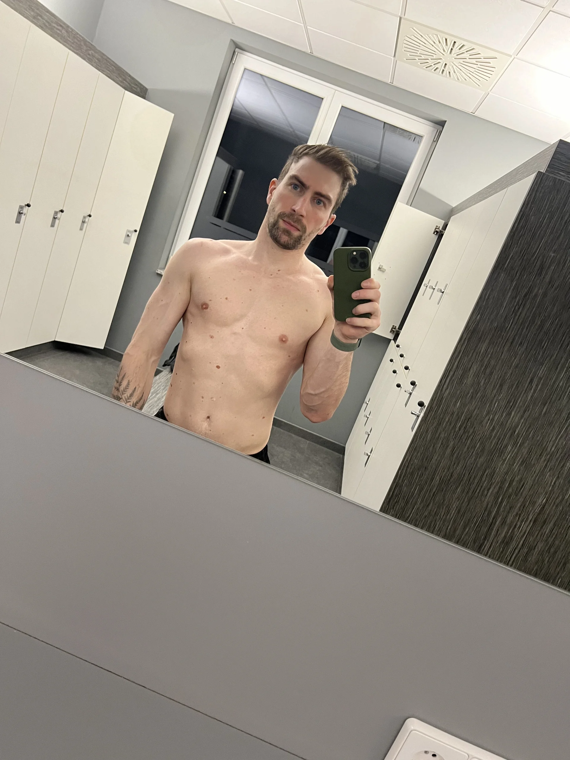 XXX Porn Photo of Nude Rac-Coon 2