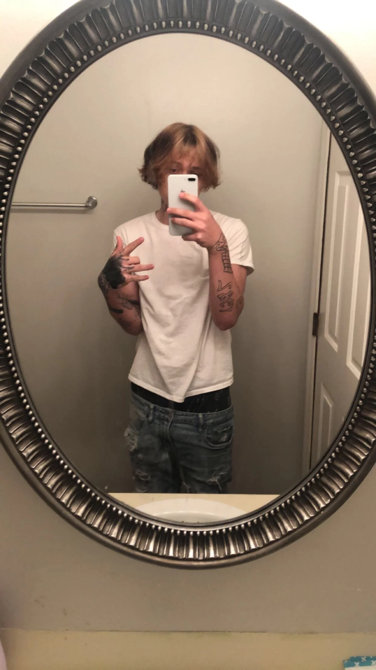 XXX Porn Photo of Nude loganwheaton19 7