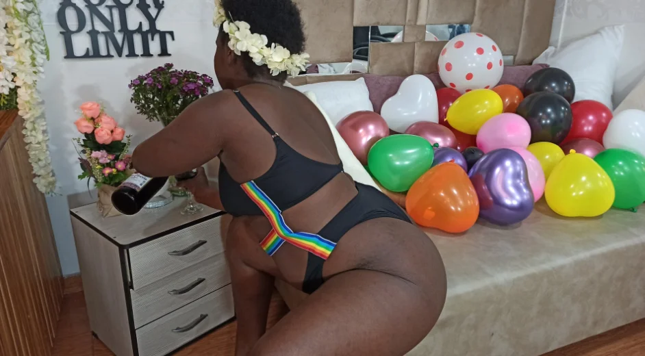 XXX Porn Photo of Nude DILAY_XXX 13