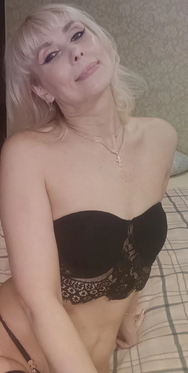 XXX Porn Photo of Nude LadyMargo888 95