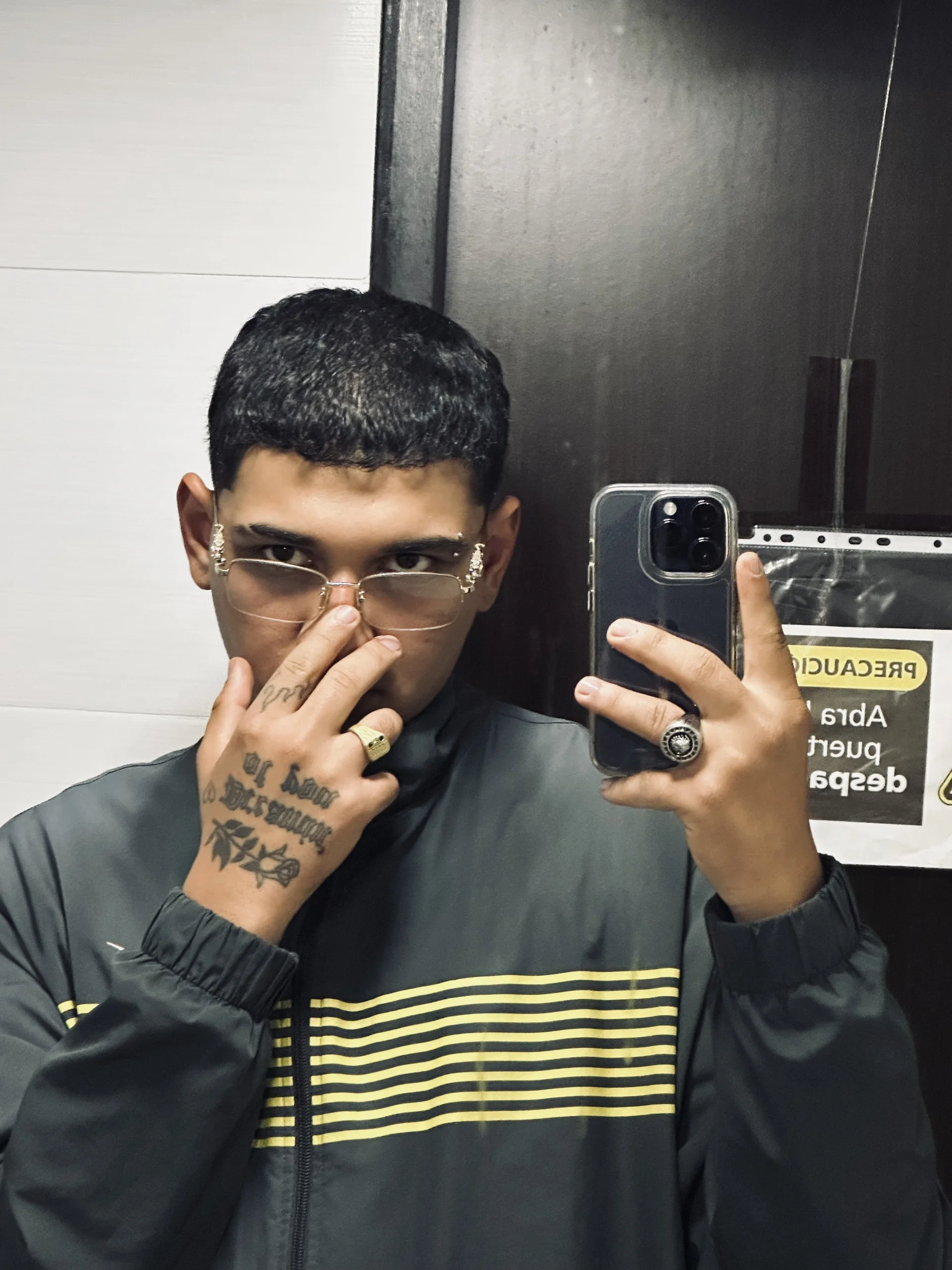 XXX Porn Photo of Nude moreno__333 1
