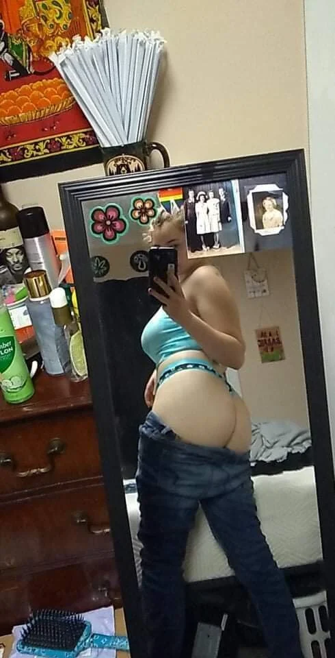XXX Porn Photo of Nude Snowbunnycake_131 4