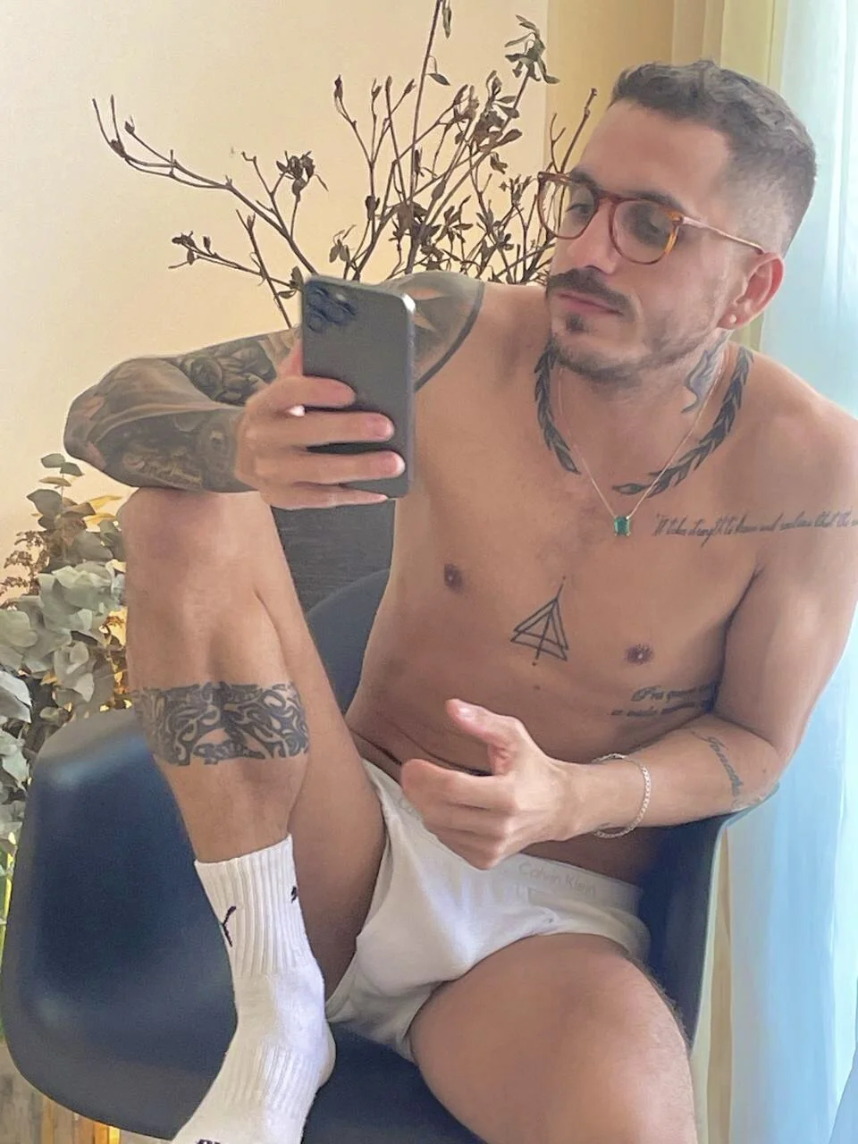XXX Porn Photo of Nude john_carioca18 3