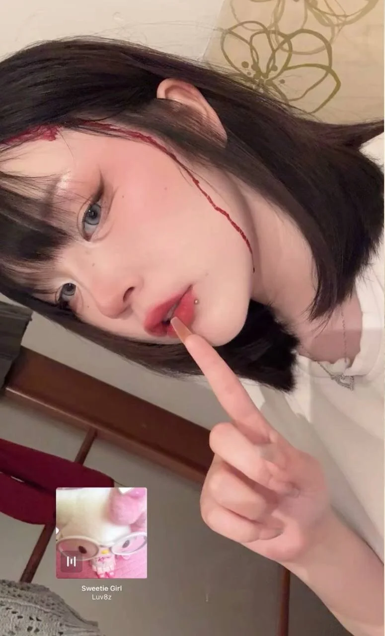 XXX Porn Photo of Nude _pollydolly_ 4
