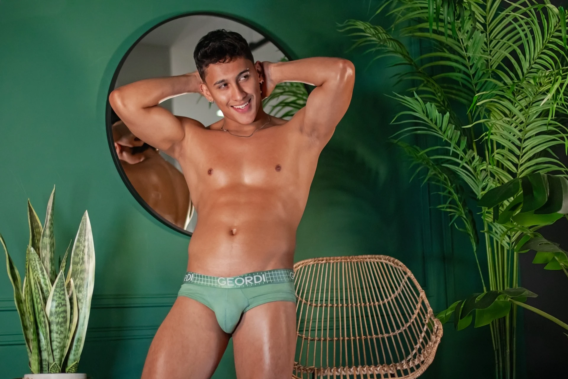 XXX Porn Photo of Nude SalvadorFit 12