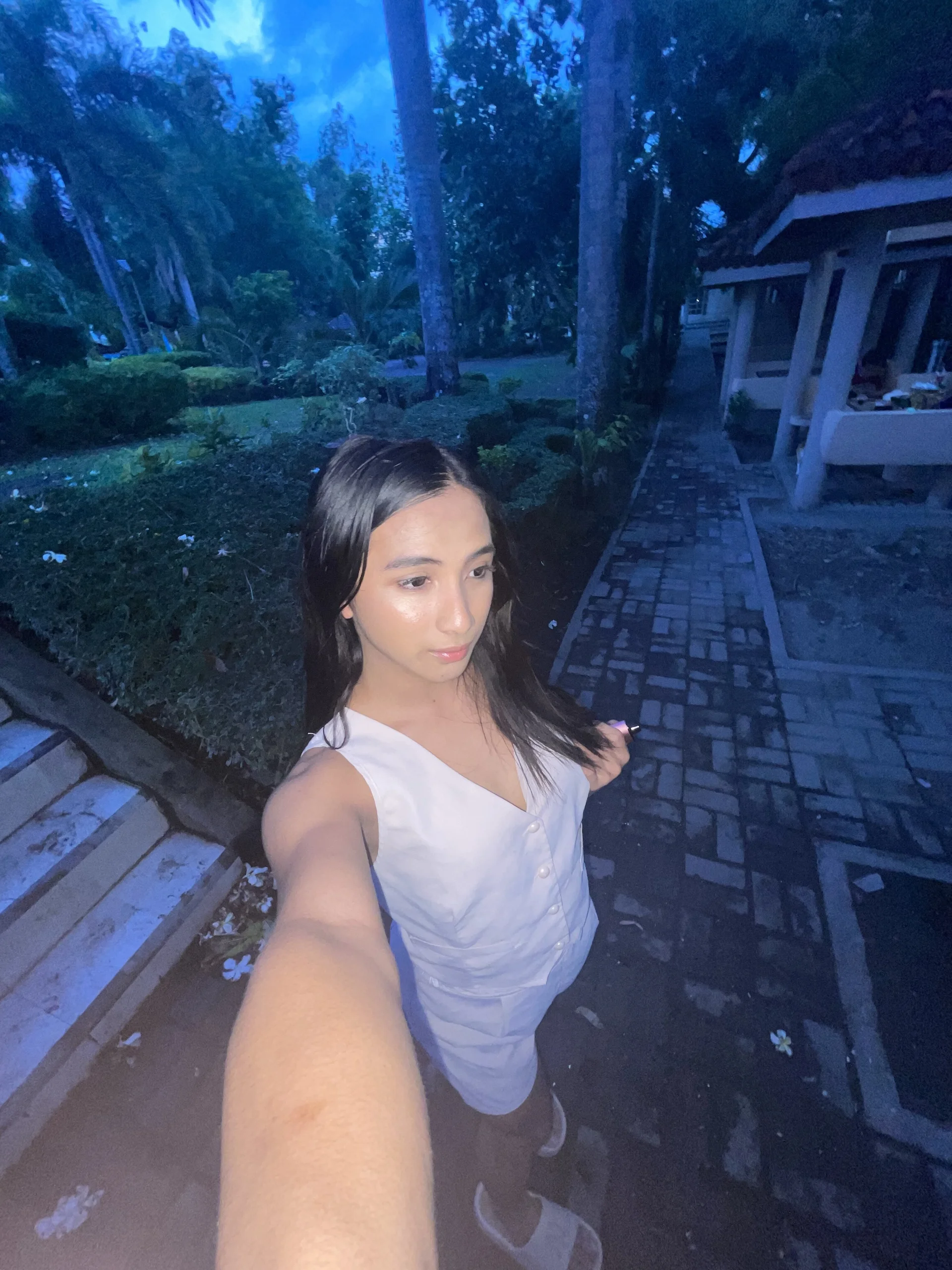 XXX Porn Photo of Nude hugeasiancockandrea 1